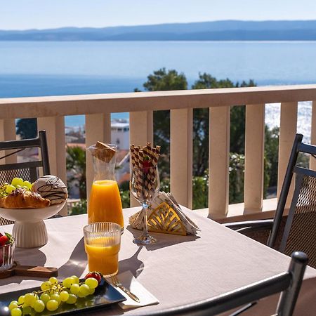 Apartments Bakota Омиш Экстерьер фото