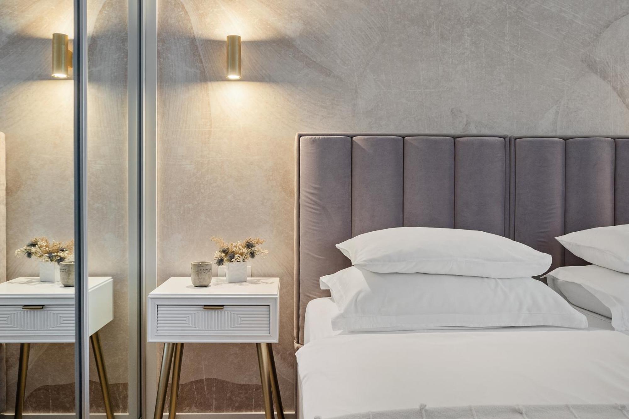 Apartments Bakota Омиш Экстерьер фото