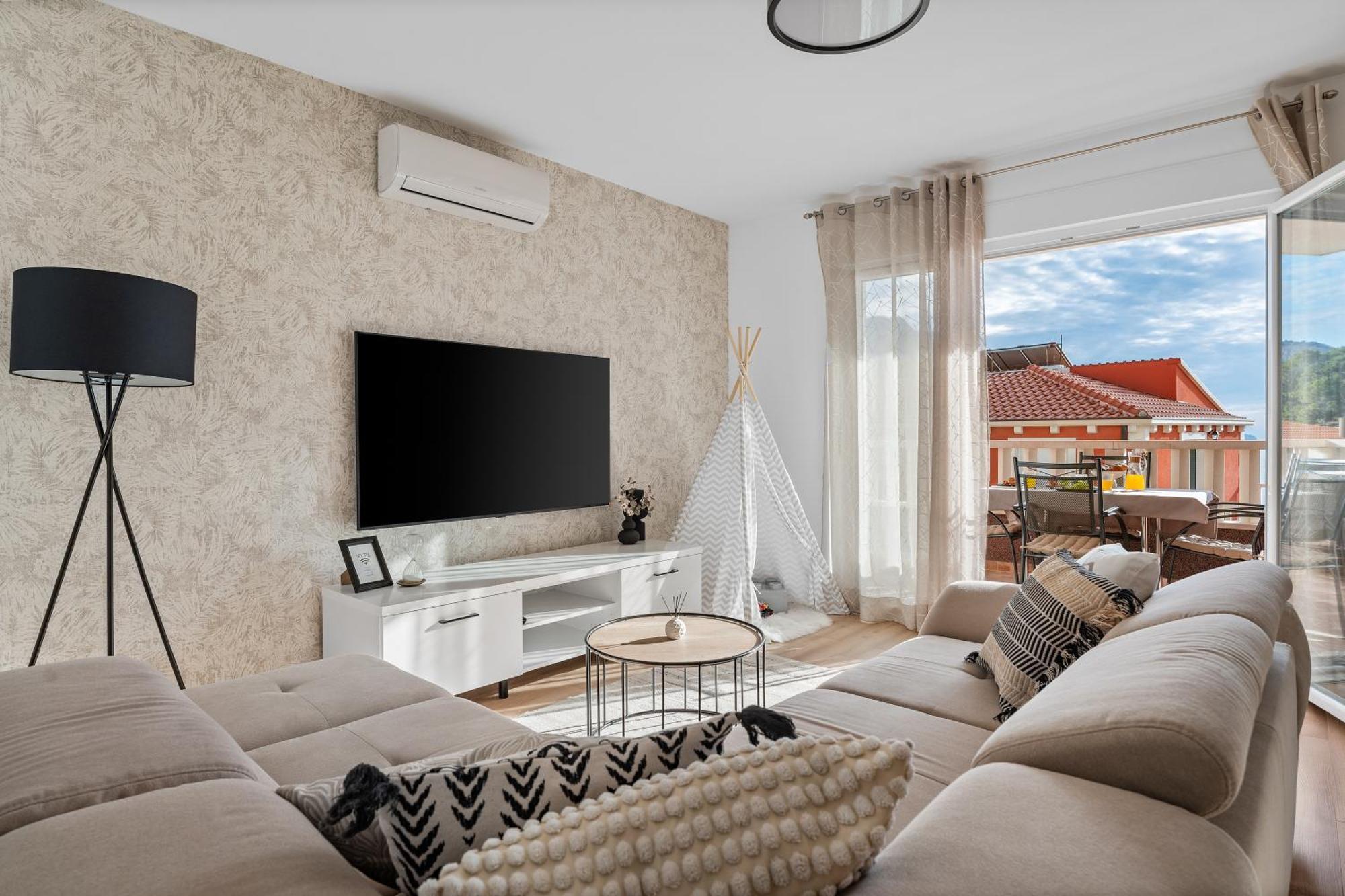 Apartments Bakota Омиш Экстерьер фото