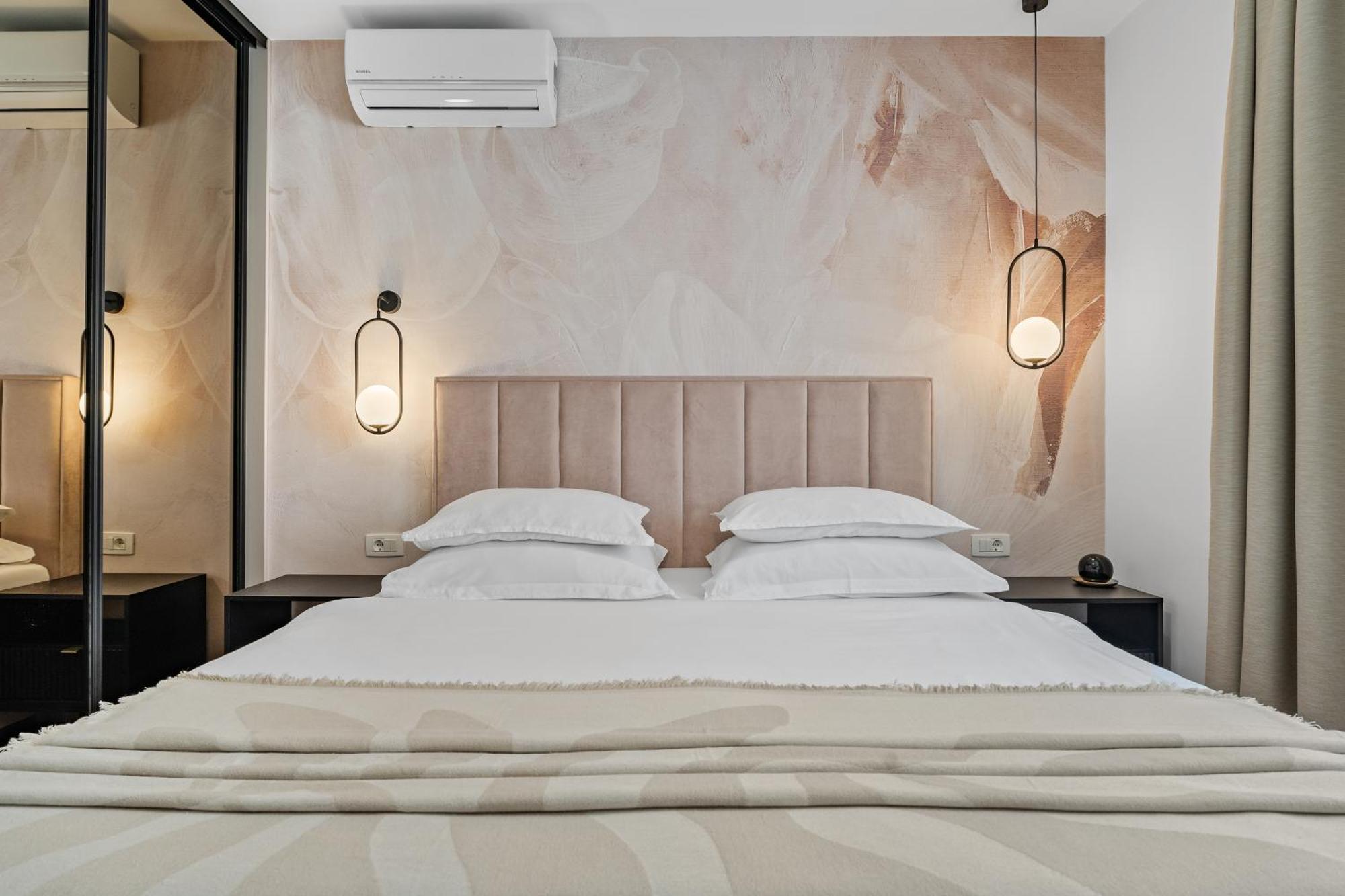 Apartments Bakota Омиш Экстерьер фото