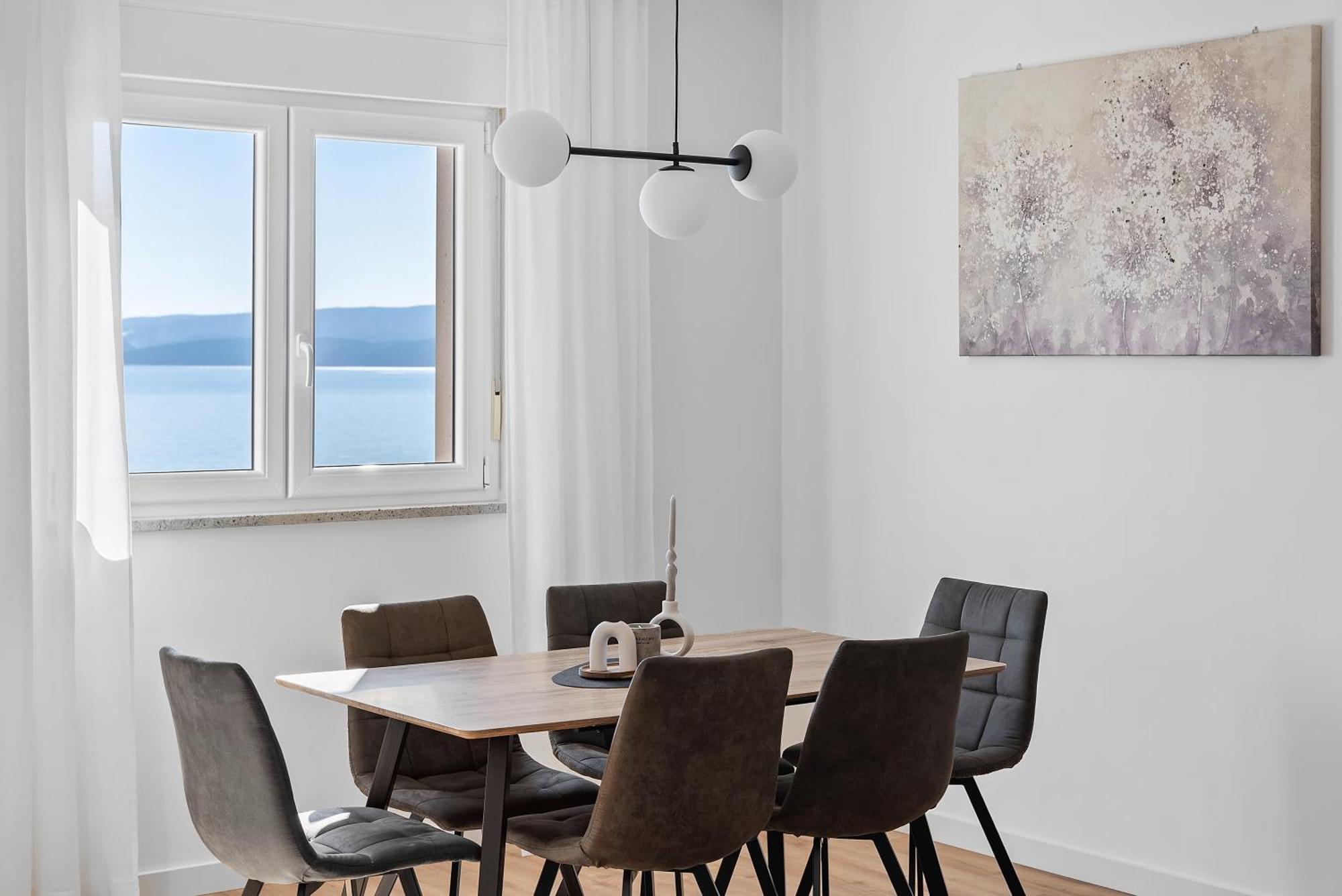 Apartments Bakota Омиш Экстерьер фото