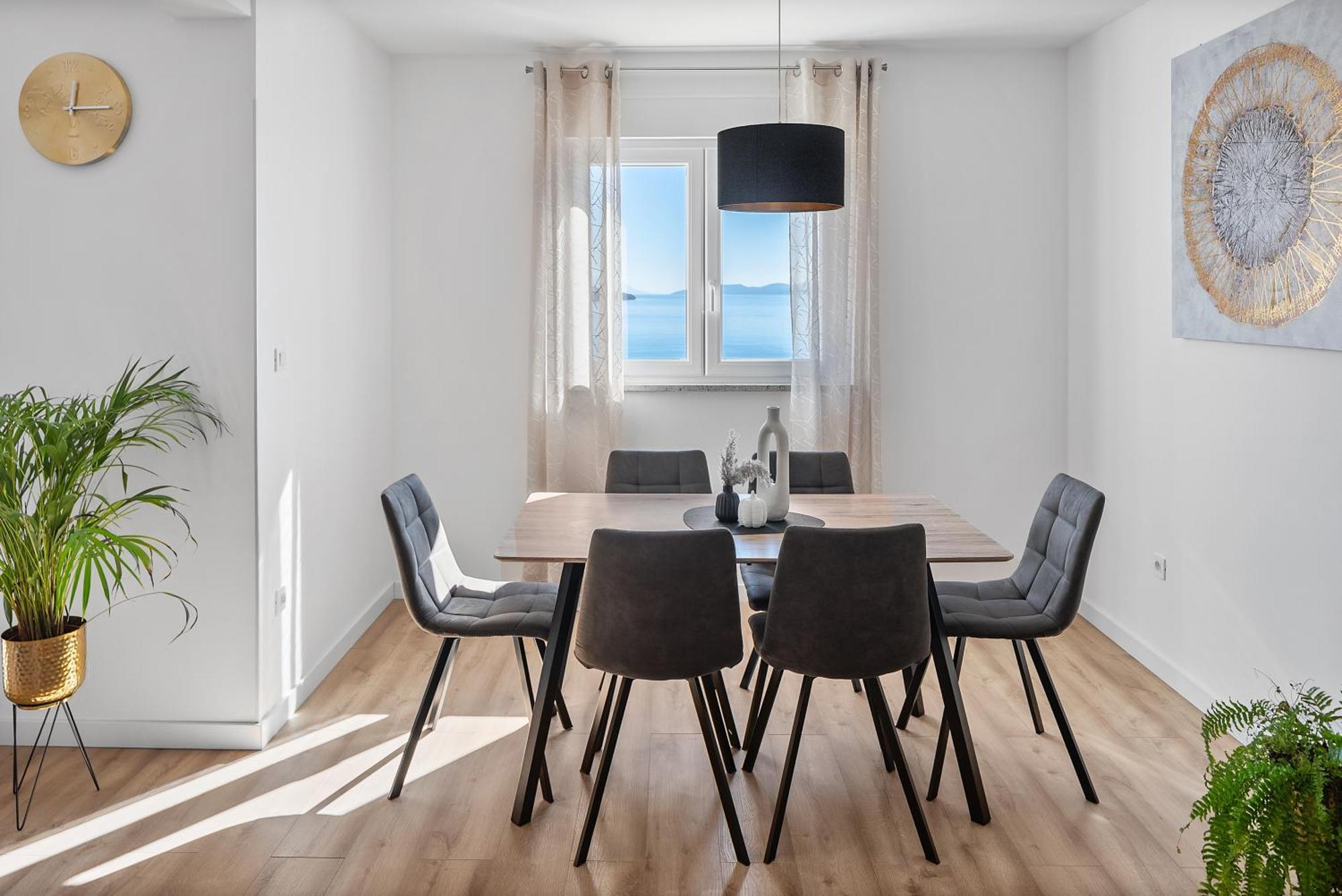 Apartments Bakota Омиш Экстерьер фото
